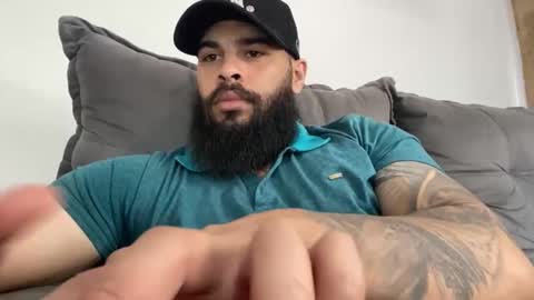 Min online show from December 3, 5:22 pm