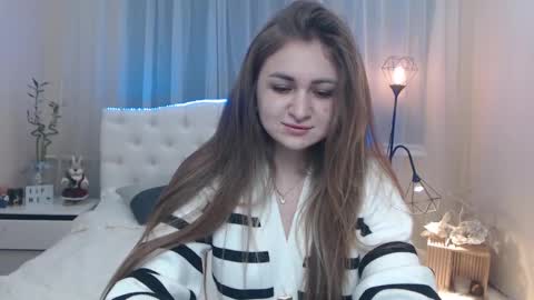 Snapshot of beataangel chatting on January 25, 7:28 am beataangel online show from January 25, 7:28 am