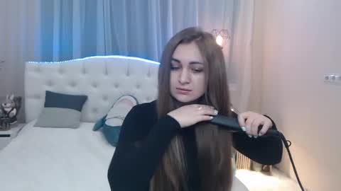 Snapshot of beataangel chatting on February 5, 8:21 am beataangel online show from February 5, 8:21 am