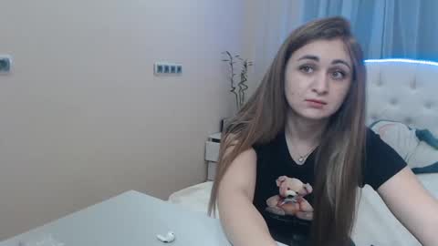 Snapshot of beataangel chatting on February 5, 5:31 pm beataangel online show from February 5, 5:31 pm