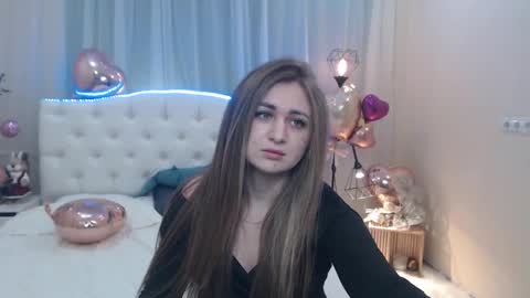 Snapshot of beataangel chatting on February 19, 10:34 am beataangel online show from February 19, 10:34 am