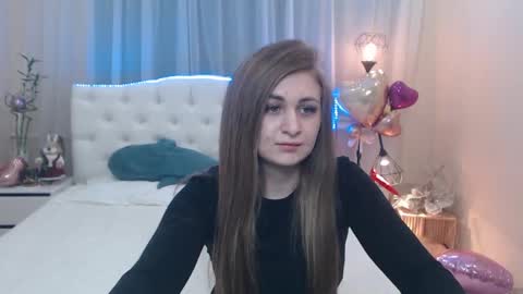 Snapshot of beataangel chatting on March 5, 6:23 pm beataangel online show from March 5, 6:23 pm