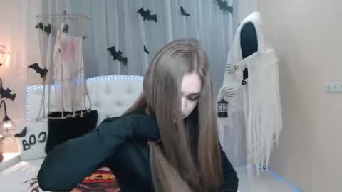 Snapshot of beataangel chatting on November 5, 8:47 am beataangel online show from November 5, 8:47 am