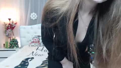 Snapshot of beataangel chatting on November 28, 7:55 am beataangel online show from November 28, 7:55 am