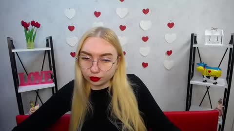 BeatriceFlyy online show from December 11, 10:14 am