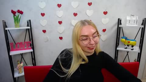 BeatriceFlyy online show from December 11, 4:53 pm