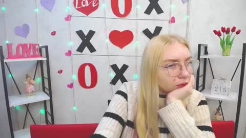 BeatriceFlyy online show from February 25, 6:14 am