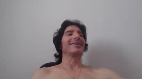 beautifukk online show from January 1, 5:33 pm