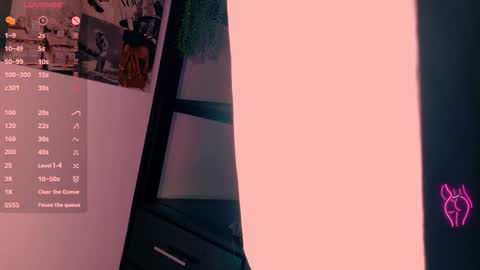 Snapshot of beautifulchleo chatting on October 1, 1:55 am Chleo online show from October 1, 1:55 am