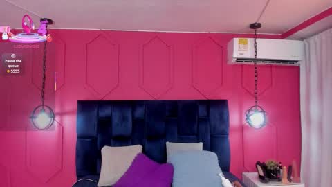 Chantall online show from November 30, 11:36 am