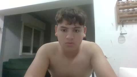 Snapshot of bebote0020 chatting on November 5, 3:17 am bebote0020 online show from November 5, 3:17 am