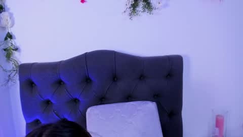 beccamilanni online show from January 24, 4:06 pm