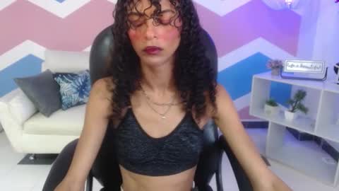 becky_lynch_102 online show from November 14, 5:33 pm