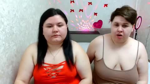 BeckyAndEllen online show from January 23, 9:29 am