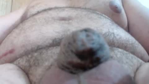 Snapshot of beefypecs_10 chatting on December 20, 11:26 pm Criss2fer online show from December 20, 11:26 pm