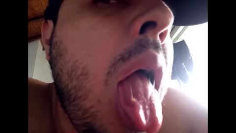 Snapshot of beefypecs_10 chatting on March 6, 8:16 pm Criss2fer online show from March 6, 8:16 pm