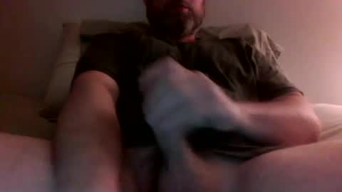 Snapshot of beekstar chatting on October 12, 8:35 am beekstar online show from October 12, 8:35 am