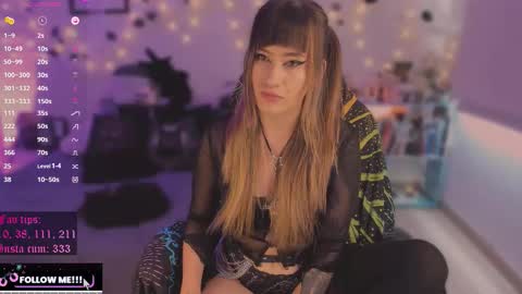 Snapshot of beethmanning_ chatting on October 16, 6:31 pm online show from October 16, 6:31 pm