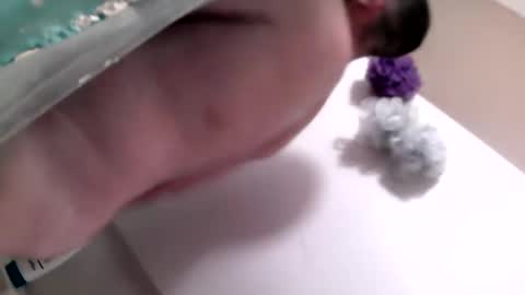 Snapshot of begme88 chatting on December 28, 6:17 am begme88 online show from December 28, 6:17 am