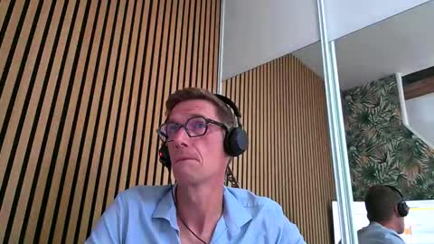 SexFriendFrance online show from September 9, 9:20 am