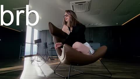 Snapshot of bella_alita chatting on January 5, 5:41 am lita online show from January 5, 5:41 am