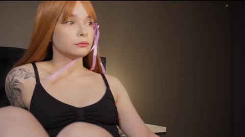 Snapshot of bella_alita chatting on February 11, 8:20 pm lita online show from February 11, 8:20 pm