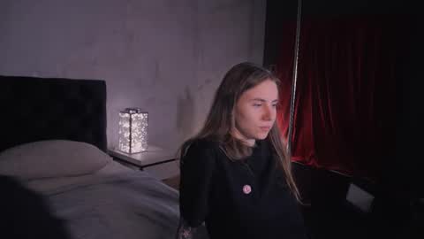 Snapshot of bella_alita chatting on September 13, 8:19 pm lita online show from September 13, 8:19 pm