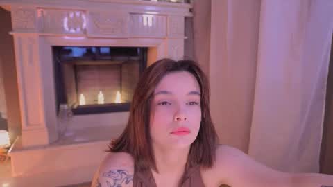 Snapshot of bella_alita chatting on November 6, 8:10 pm lita online show from November 6, 8:10 pm