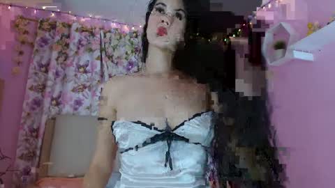 Snapshot of bella_gentle chatting on February 27, 11:48 pm bella_gentle online show from February 27, 11:48 pm