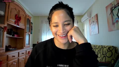 bella_pocahontas3 online show from January 2, 9:22 am