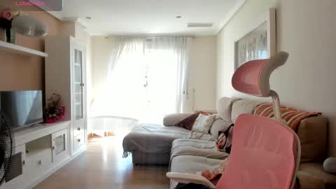 bella_pocahontas3 online show from September 14, 1:10 pm