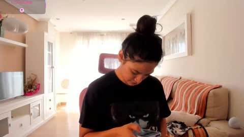 bella_pocahontas3 online show from September 15, 12:38 pm