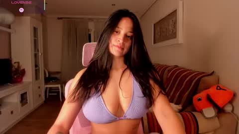 bella_pocahontas3 online show from October 25, 10:26 pm