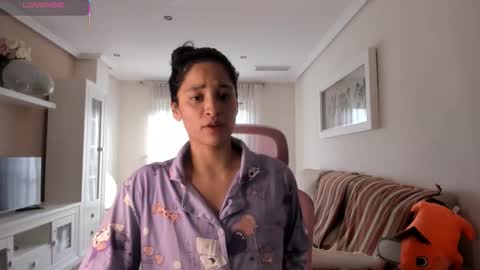 bella_pocahontas3 online show from November 30, 1:59 pm