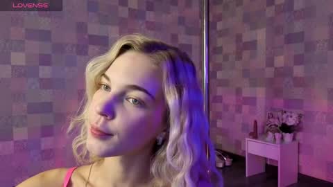 Bella online show from November 19, 12:54 am