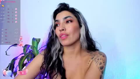 Bella online show from December 6, 11:25 pm