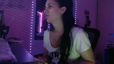 bellabbys8 online show from November 14, 9:19 am