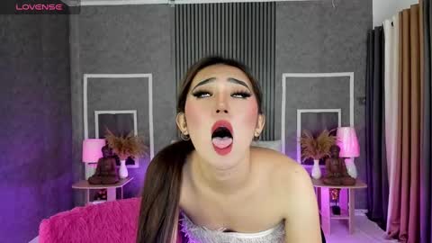 Bella online show from March 7, 6:33 pm