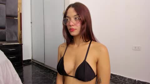 Snapshot of bellahot_387 chatting on November 26, 12:17 pm BELLA online show from November 26, 12:17 pm