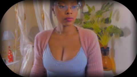 Snapshot of bellahproudly chatting on November 15, 2:31 am Bellah online show from November 15, 2:31 am