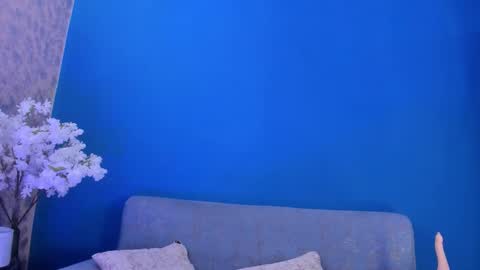 Snapshot of bellamariex chatting on November 12, 12:00 am Bella Marie online show from November 12, 12:00 am