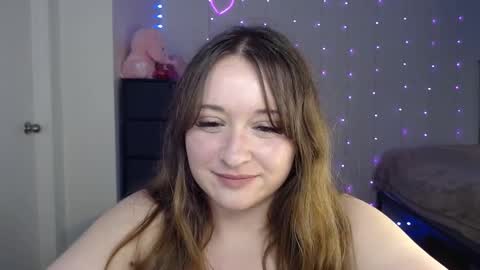 Bella Monroe online show from February 2, 8:57 am