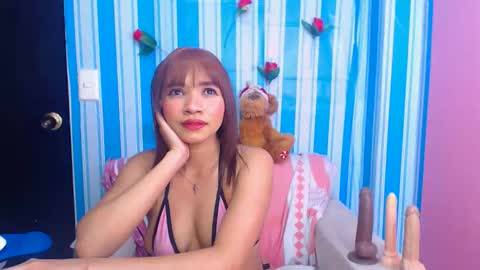 Snapshot of bellamy_sweet chatting on November 13, 6:34 am bellamy online show from November 13, 6:34 am