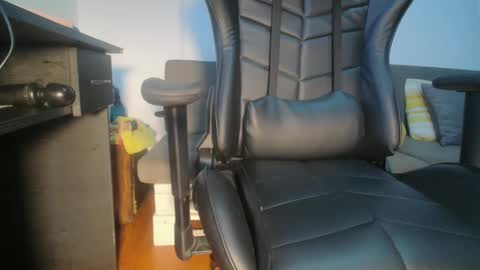 Camille  online show from January 23, 11:15 pm