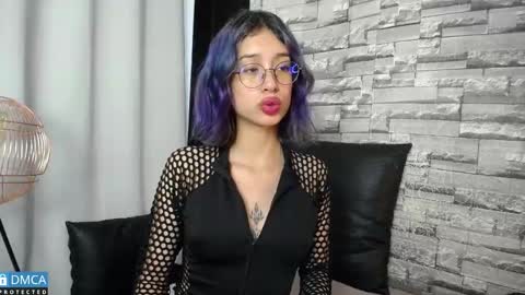   online show from February 22, 4:19 pm