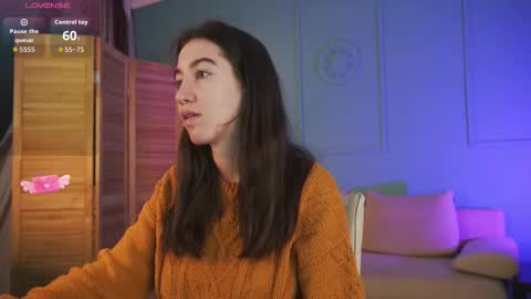 Bella online show from December 1, 2:33 pm