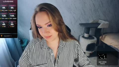 Your Annabelle Wolf  online show from January 9, 11:14 am