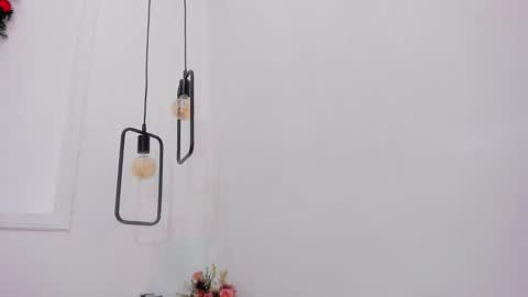 Bellota Flak online show from December 13, 7:25 am