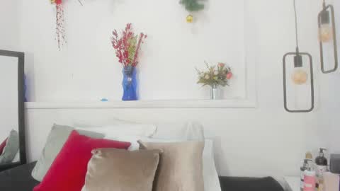 Bellota Flak online show from December 24, 9:22 pm