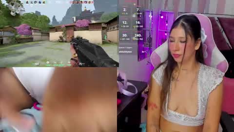 Snapshot of bellyrouse chatting on February 22, 8:40 am Belly Bella online show from February 22, 8:40 am